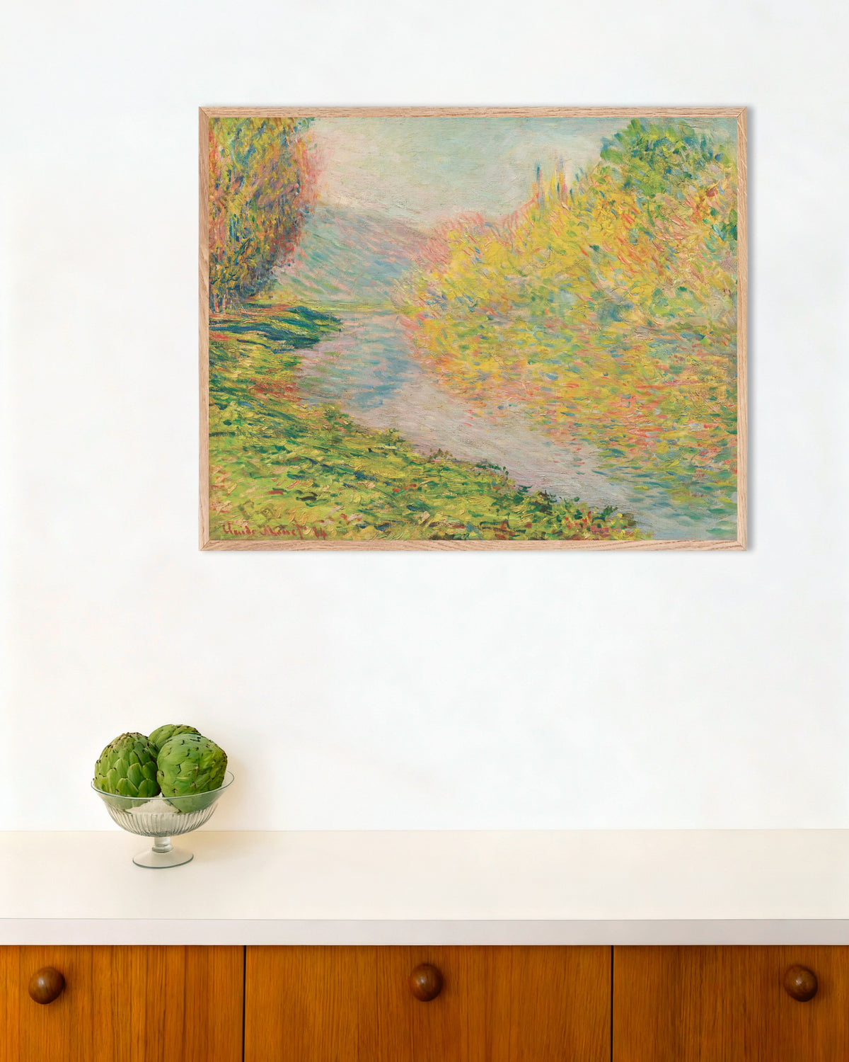 Poster Herfst in Jeufosse (1884) van Claude Monet met naturel houten lijst