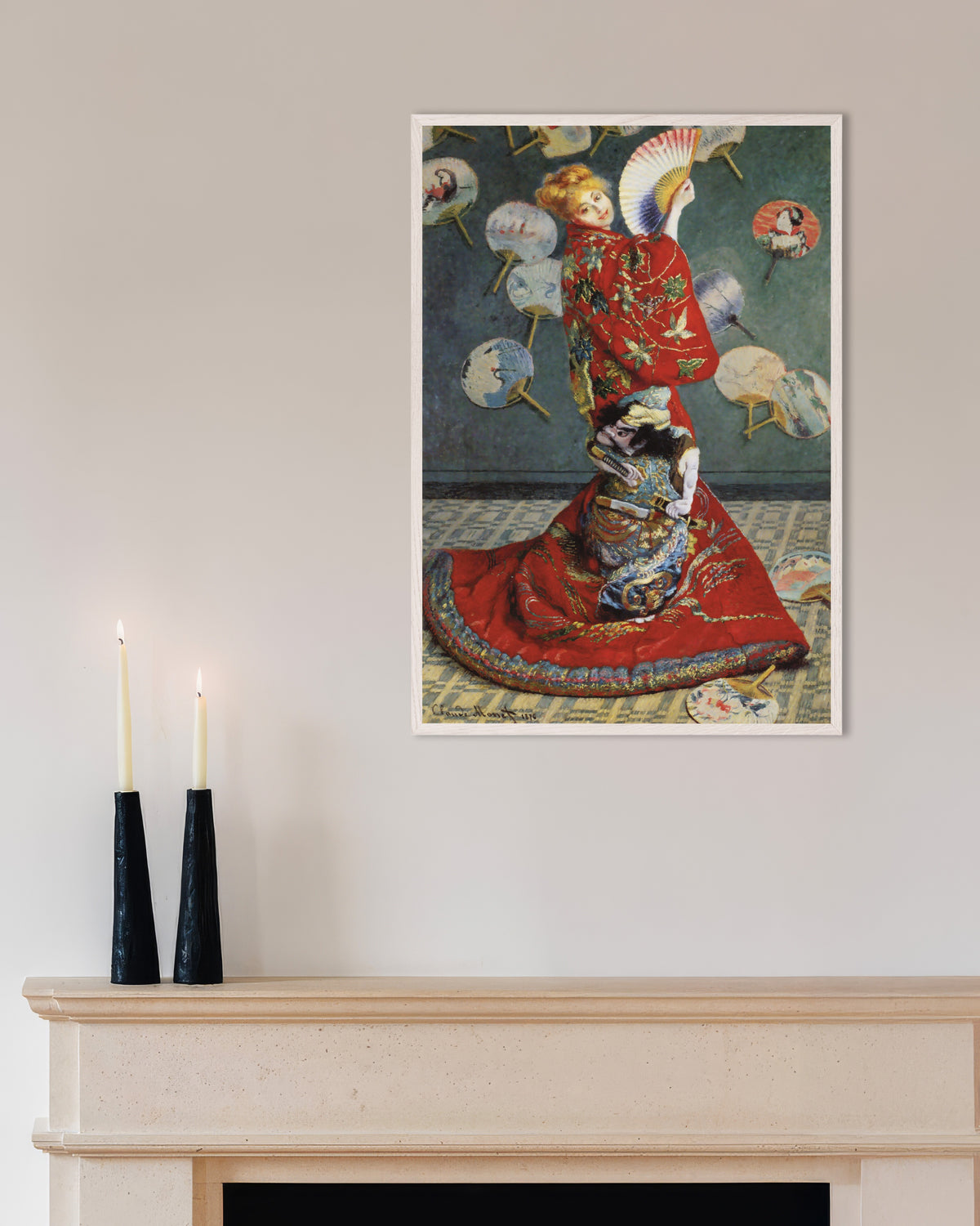 Poster La Japonaise, Camille Monet in Japans kostuum (1876) van Claude Monet met witte houten lijst