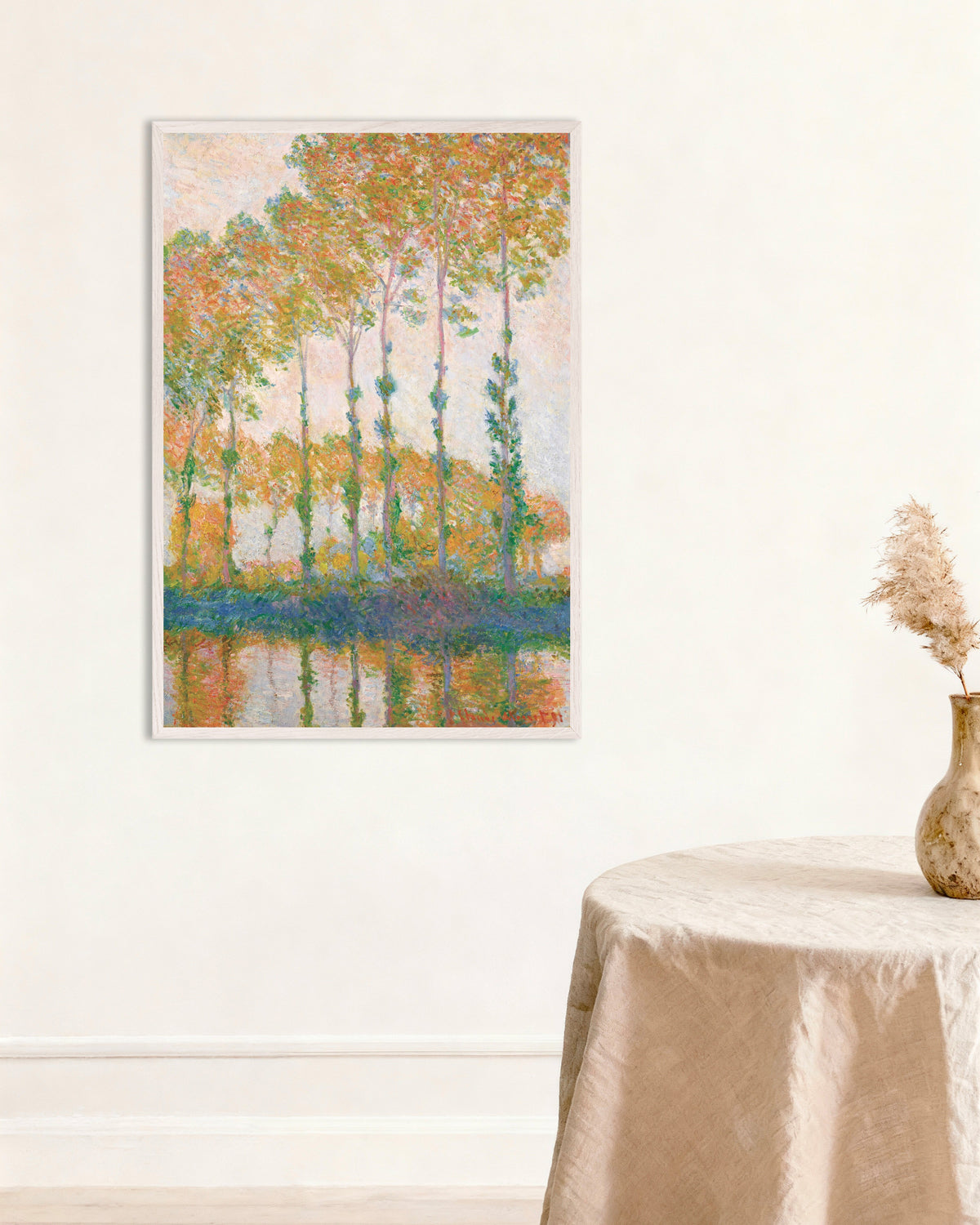 Poster Populieren aan de oever van de Epte, herfst (1891) van Claude Monet met witte houten lijst