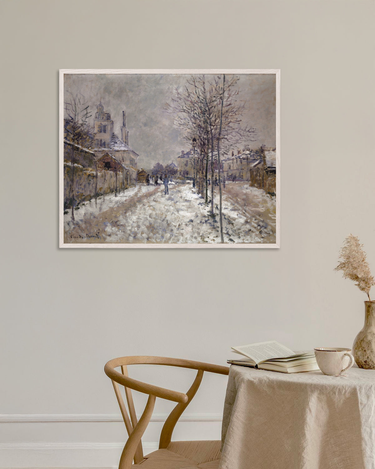Poster De Boulevard de Pontoise in Argenteuil, sneeuw (1875) van Claude Monet met witte houten lijst