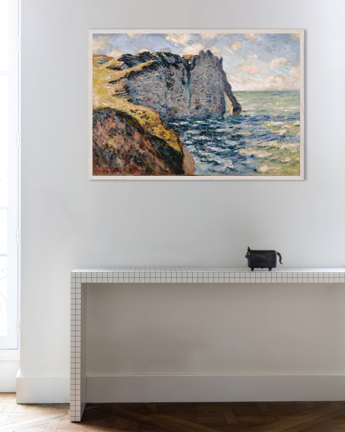 Poster De Falaise d'Aval, Étretat (1885) van Claude Monet met witte houten lijst