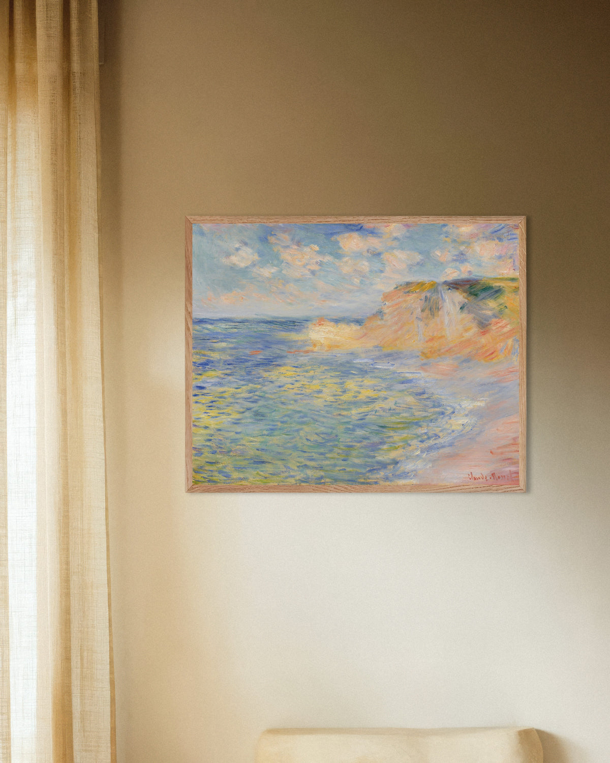 Poster De Falaise d'Amont, Étretat (1885) van Claude Monet met naturel houten lijst