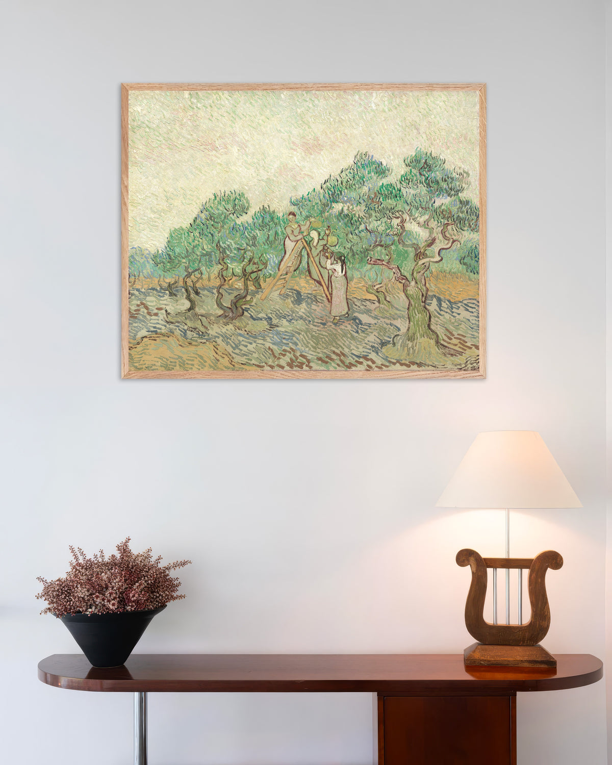 Poster van De olijfgaard (1889) van Vincent van Gogh, met naturel houten lijst