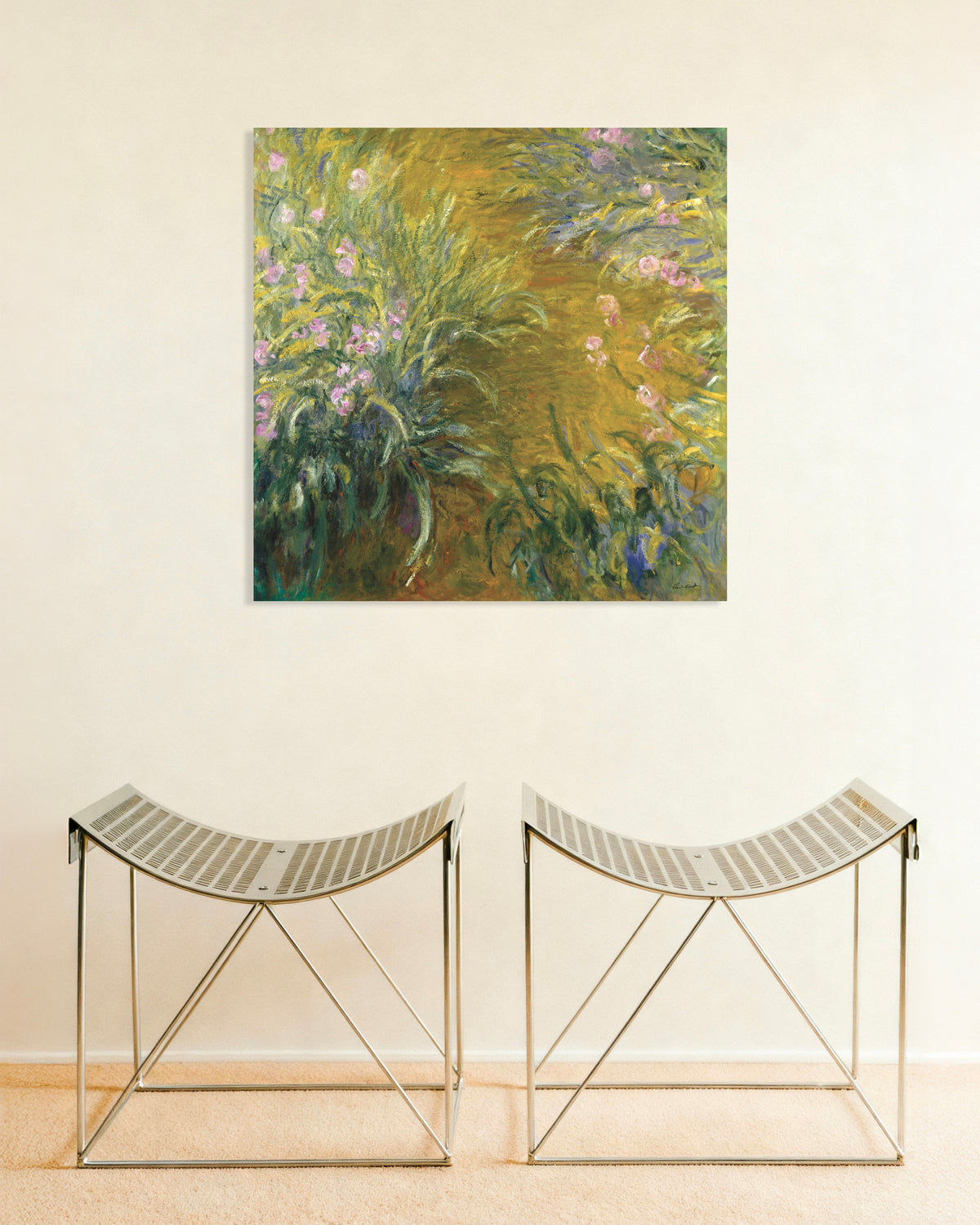 Poster Het pad door de irissen (1914–1917) van Claude Monet