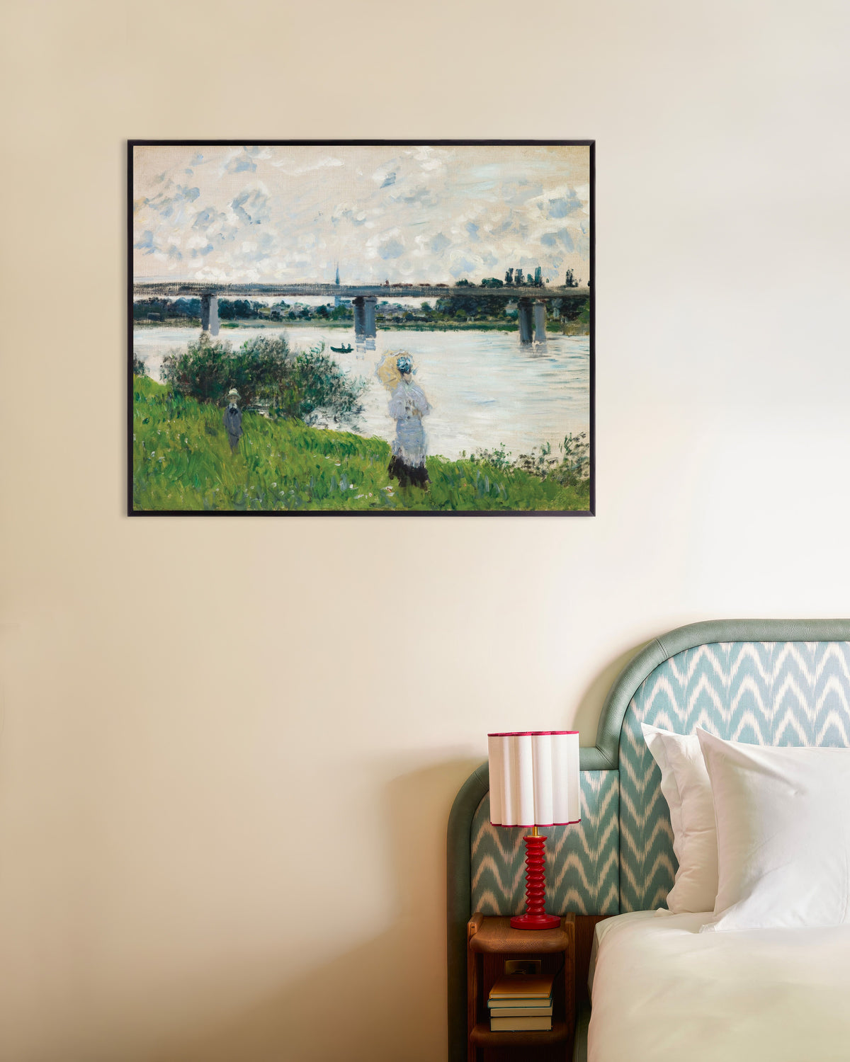 Poster Wandeling bij de spoorbrug, Argenteuil (1874) van Claude Monet met metalen lijst