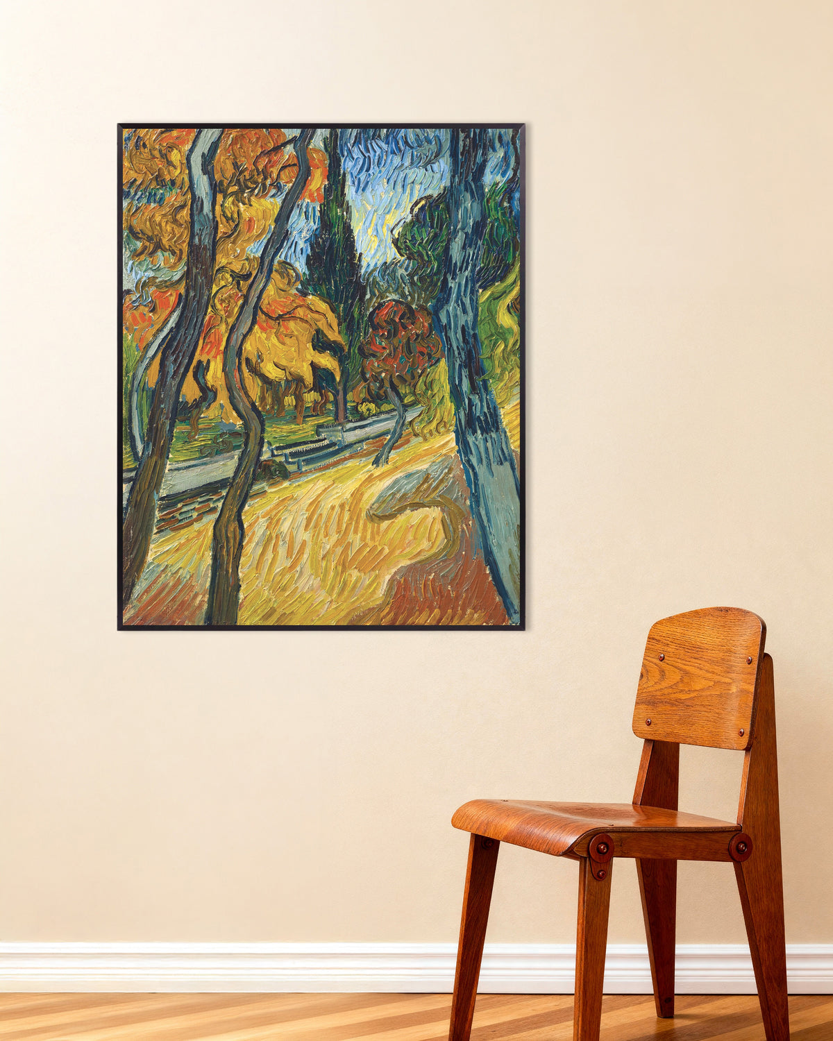 Poster van Bomen in de tuin van het gesticht (1889) van Vincent van Gogh, met metalen lijst