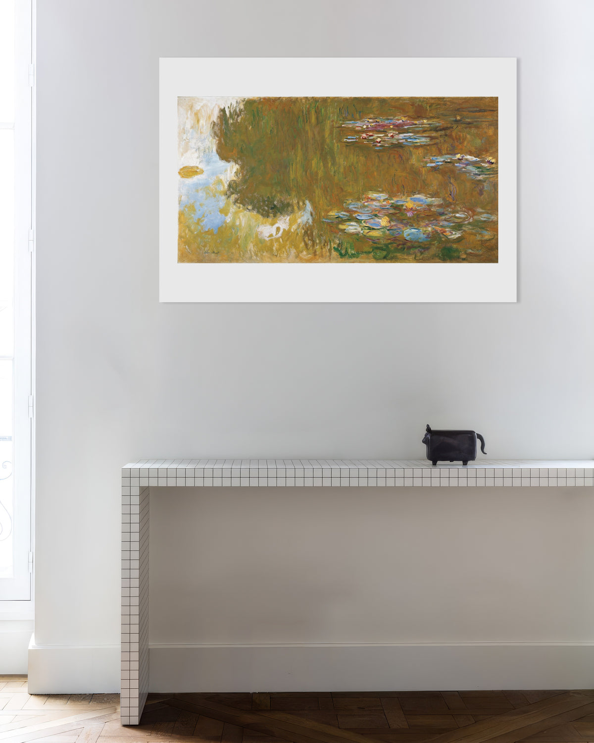 Poster Waterlelievijver met weerspiegelingen van wilgen (ca. 1917–1919) van Claude Monet