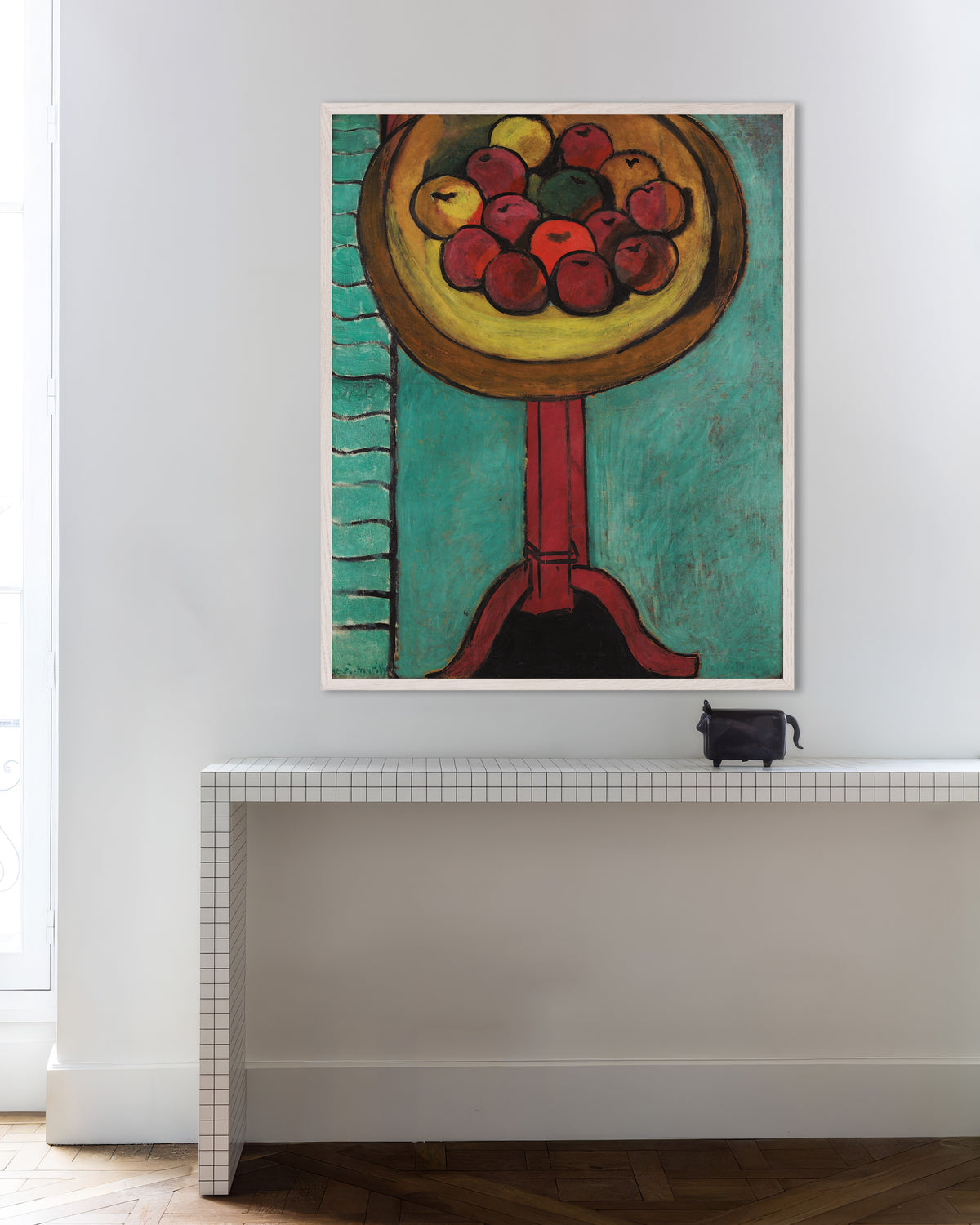Poster van Schaal met appels op een tafel (1916) van Henri Matisse, met witte houten lijst