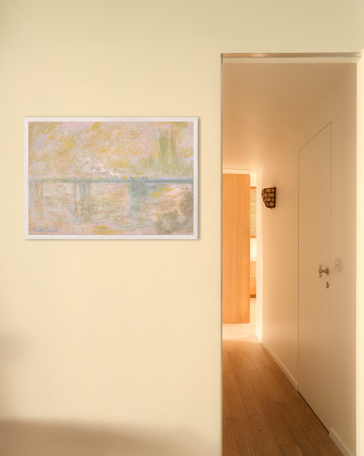 Poster Charing Cross Bridge, Londen (ca. 1902) van Claude Monet met witte houten lijst