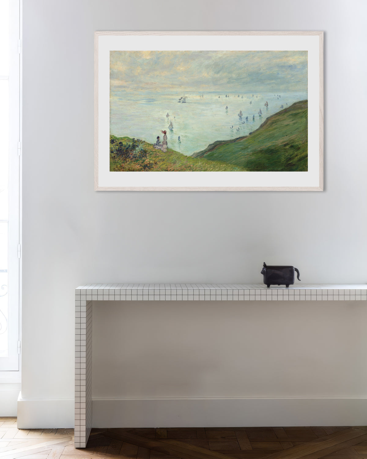 Poster Kliffen bij Pourville (1882) van Claude Monet met witte houten lijst