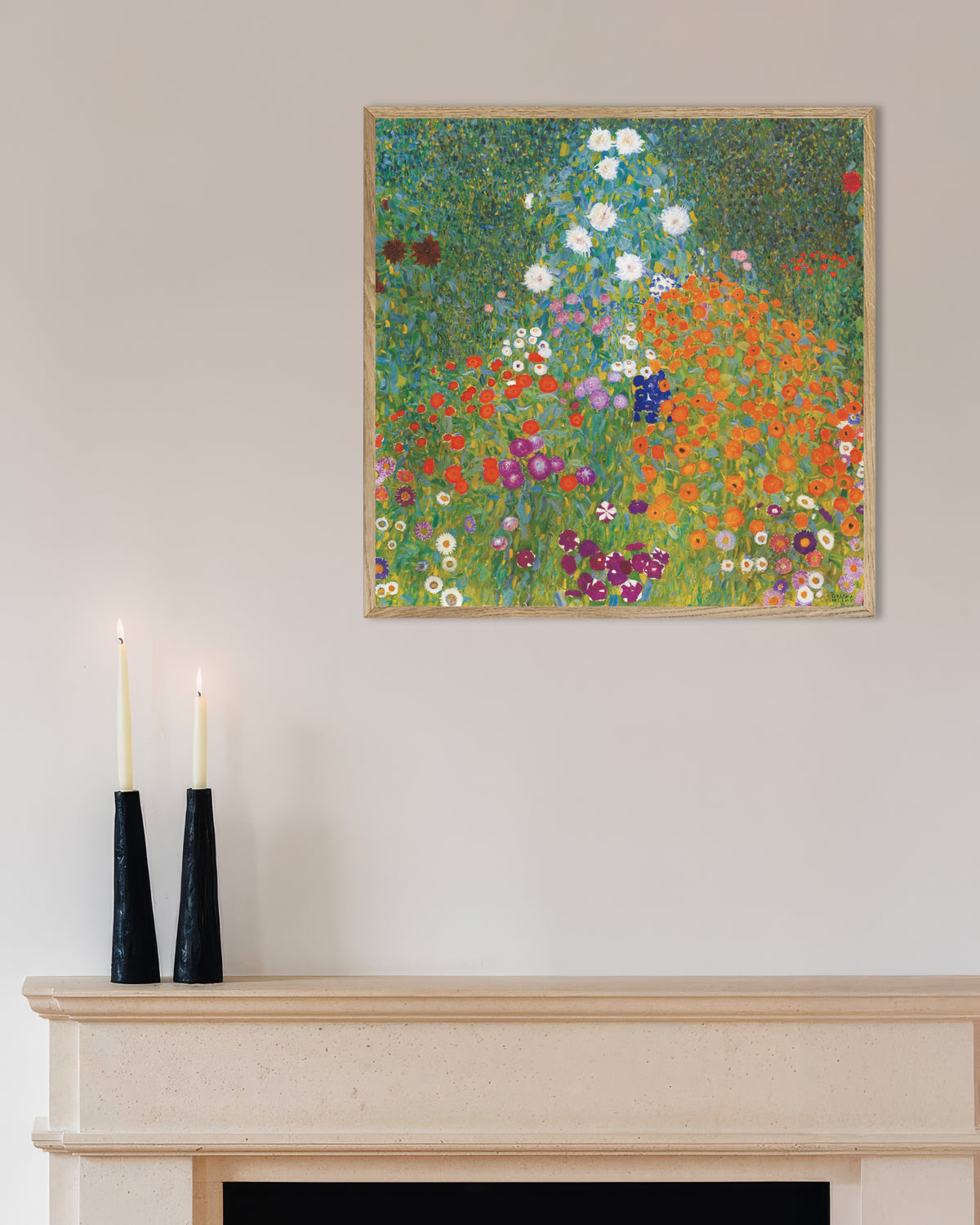 Poster Boerentuin (1905–1907) van Gustav Klimt met naturel houten lijst