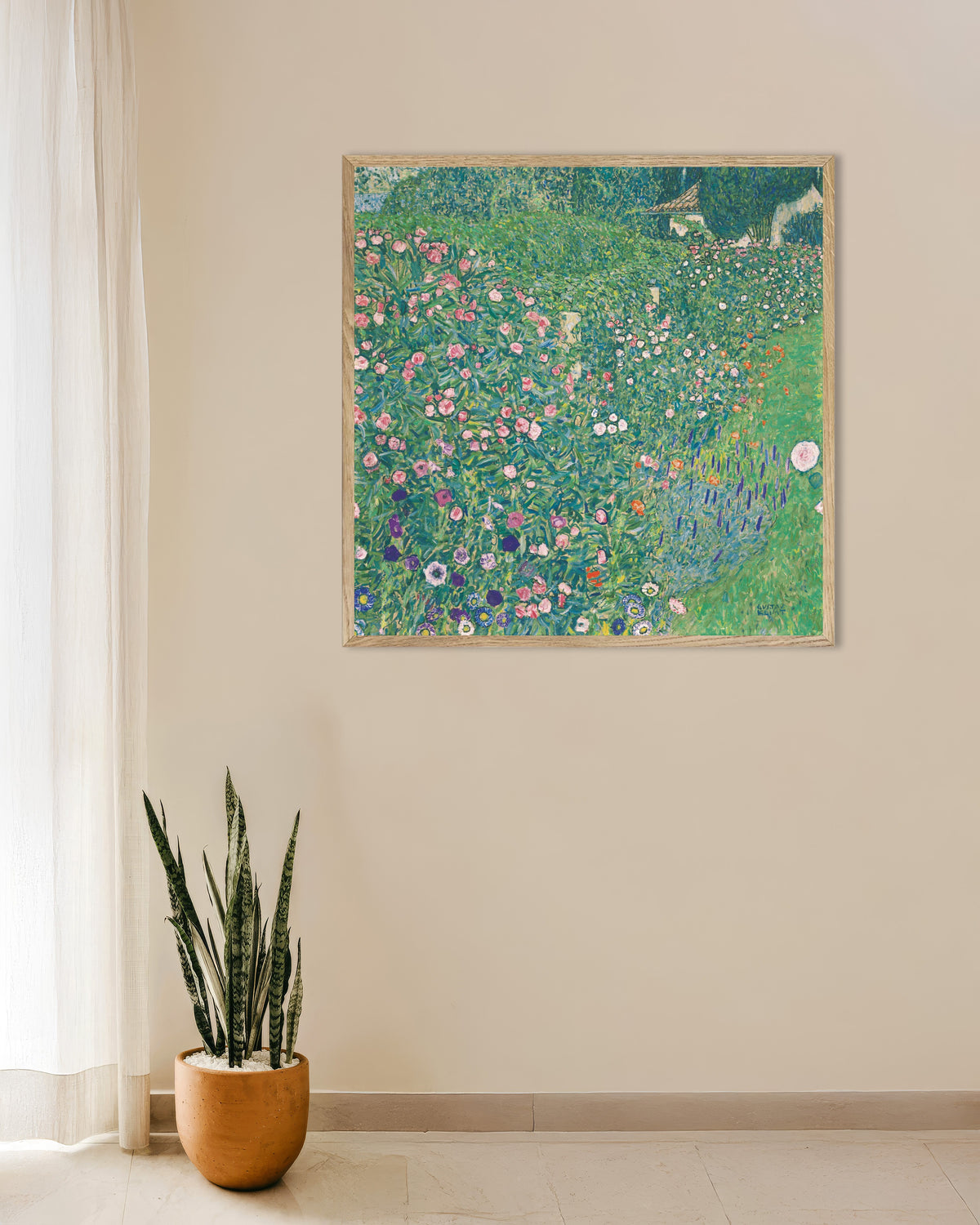 Poster Italiaans tuinlandschap (1913) van Gustav Klimt met naturel houten lijst