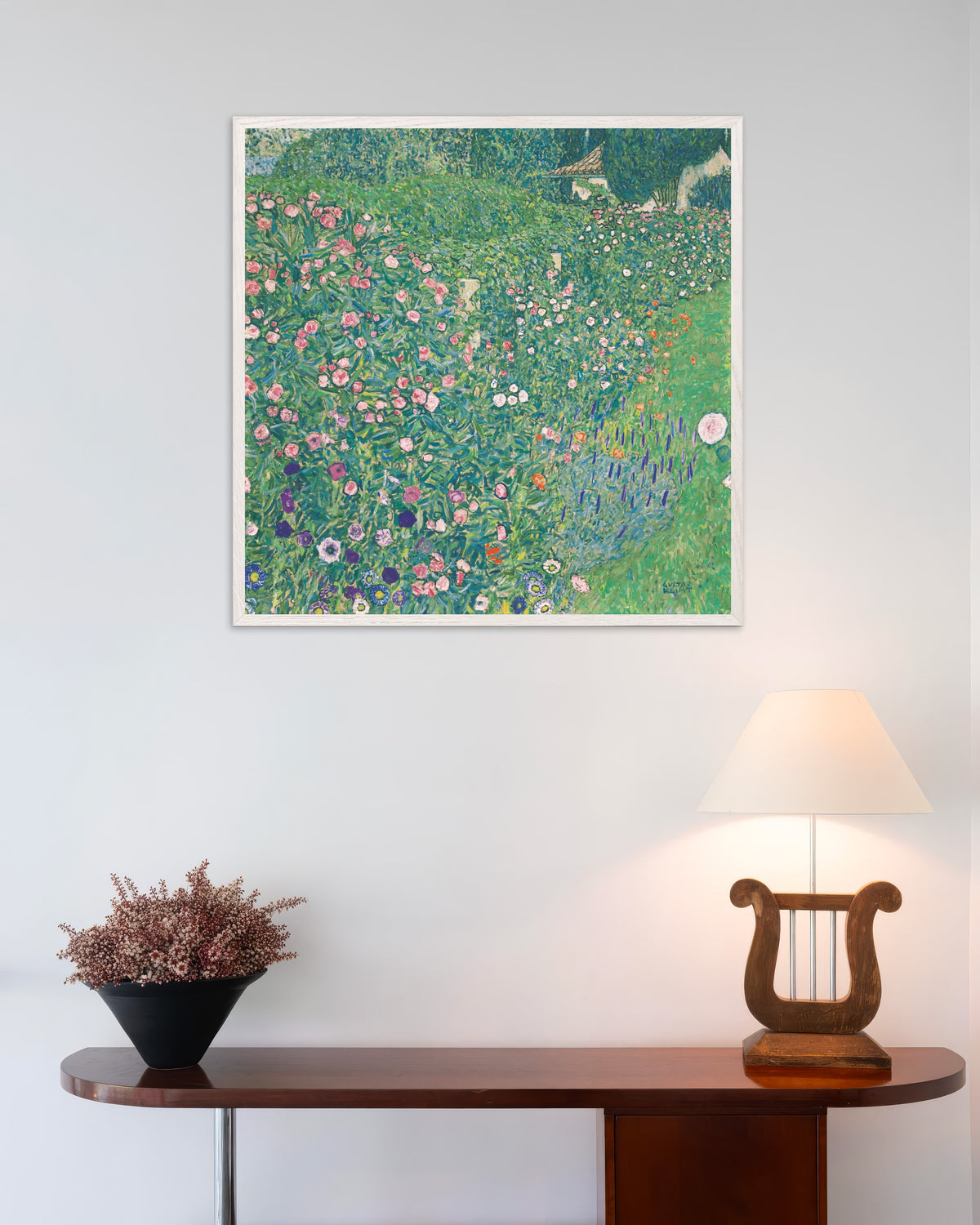 Poster Italiaans tuinlandschap (1913) van Gustav Klimt met witte houten lijst
