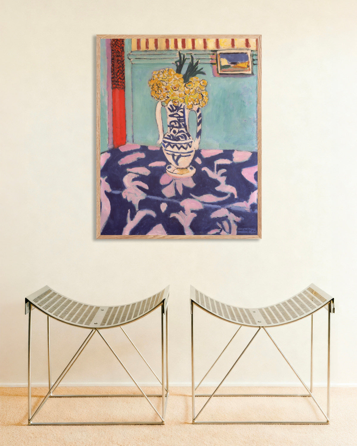 Poster van De koekoeken, blauw en roze tapijt (1911) van Henri Matisse, met naturel houten lijst