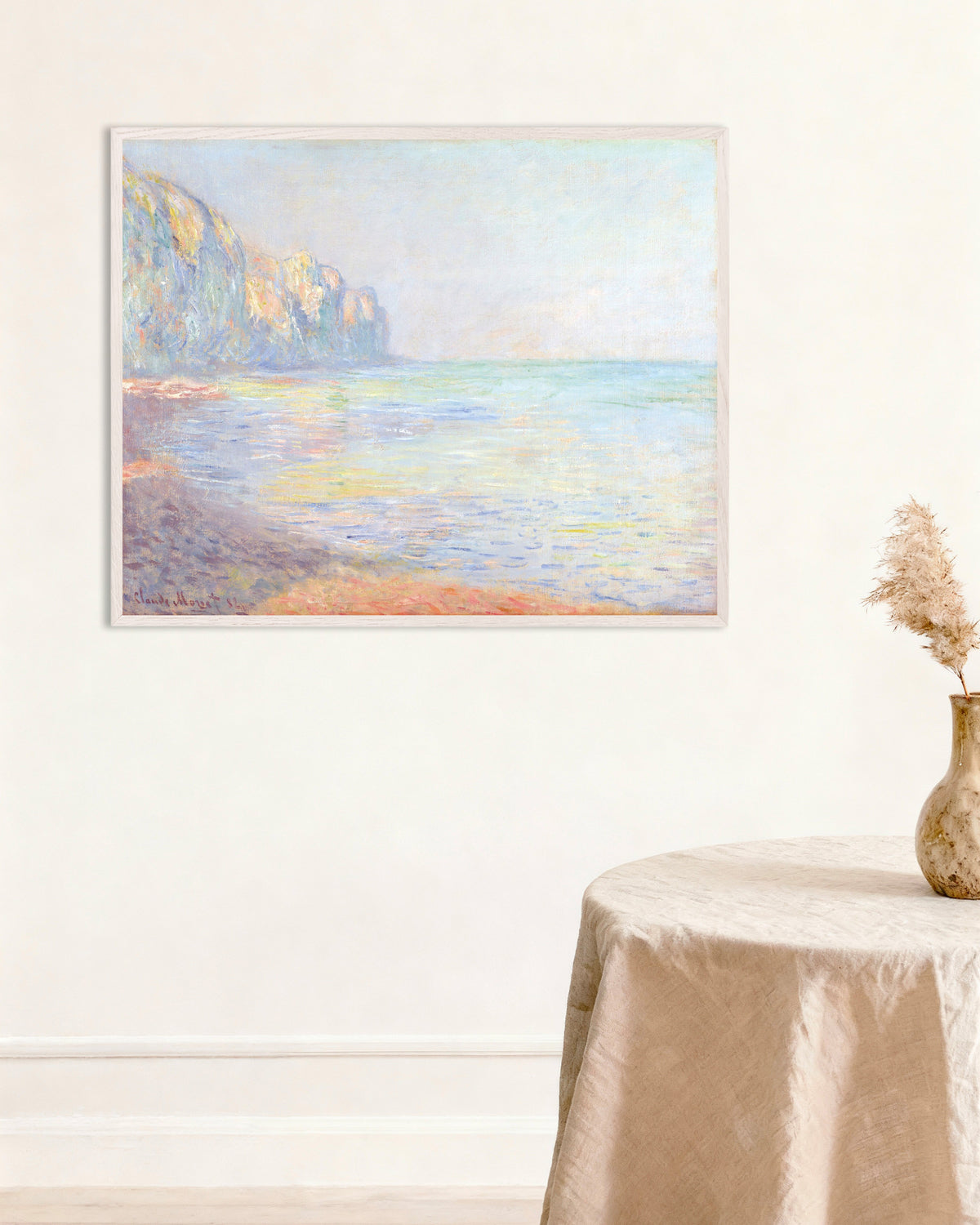 Poster Nevelige ochtend bij Pourville (1882) van Claude Monet met witte houten lijst