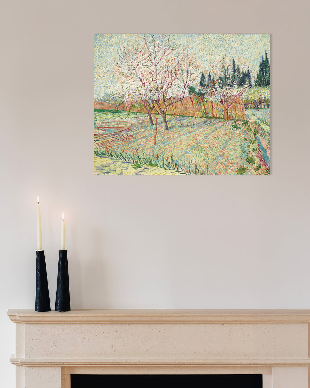 Poster van Boomgaard omzoomd door cipressen (1888) van Vincent van Gogh