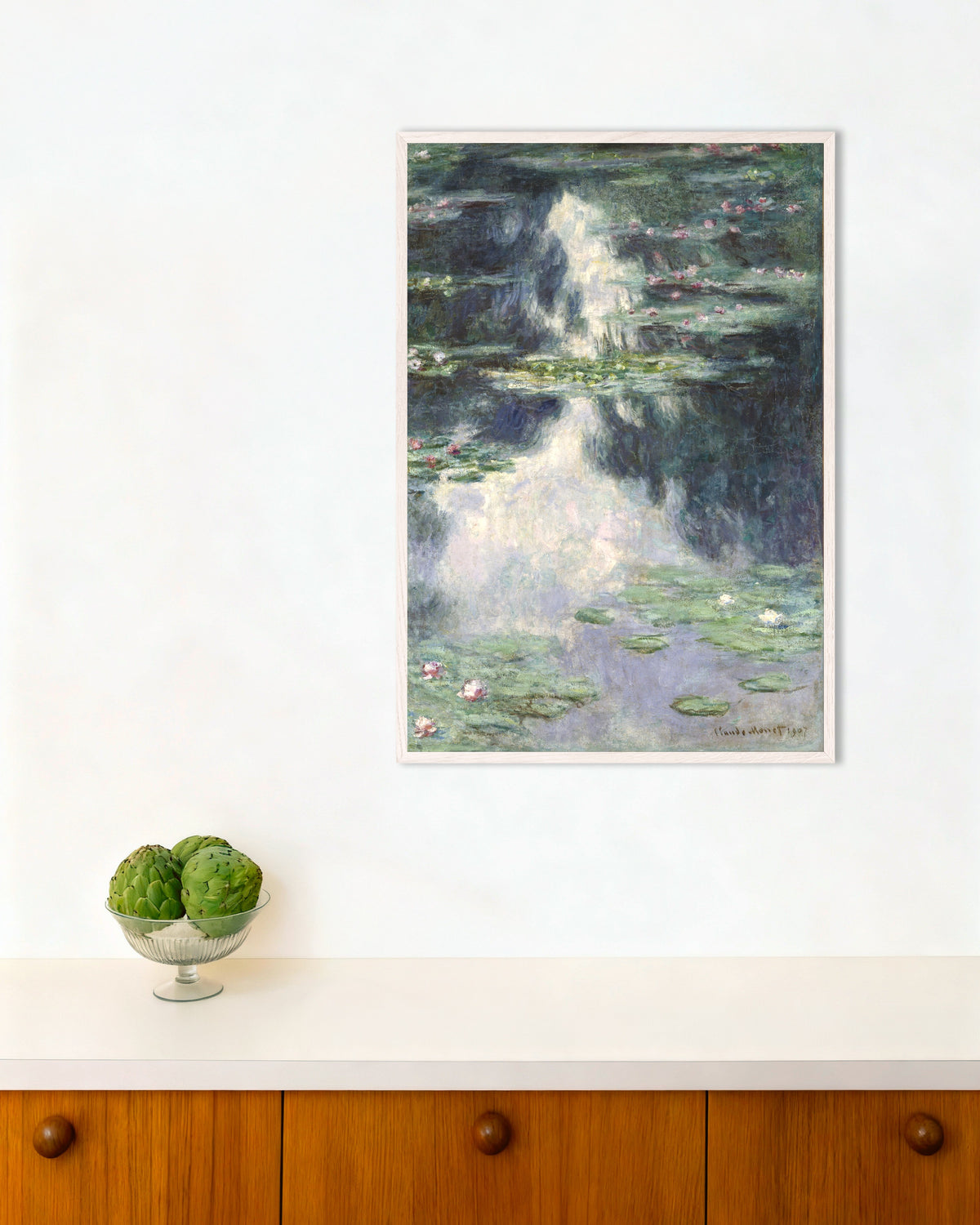 Poster Vijver met waterlelies (1907) van Claude Monet met witte houten lijst