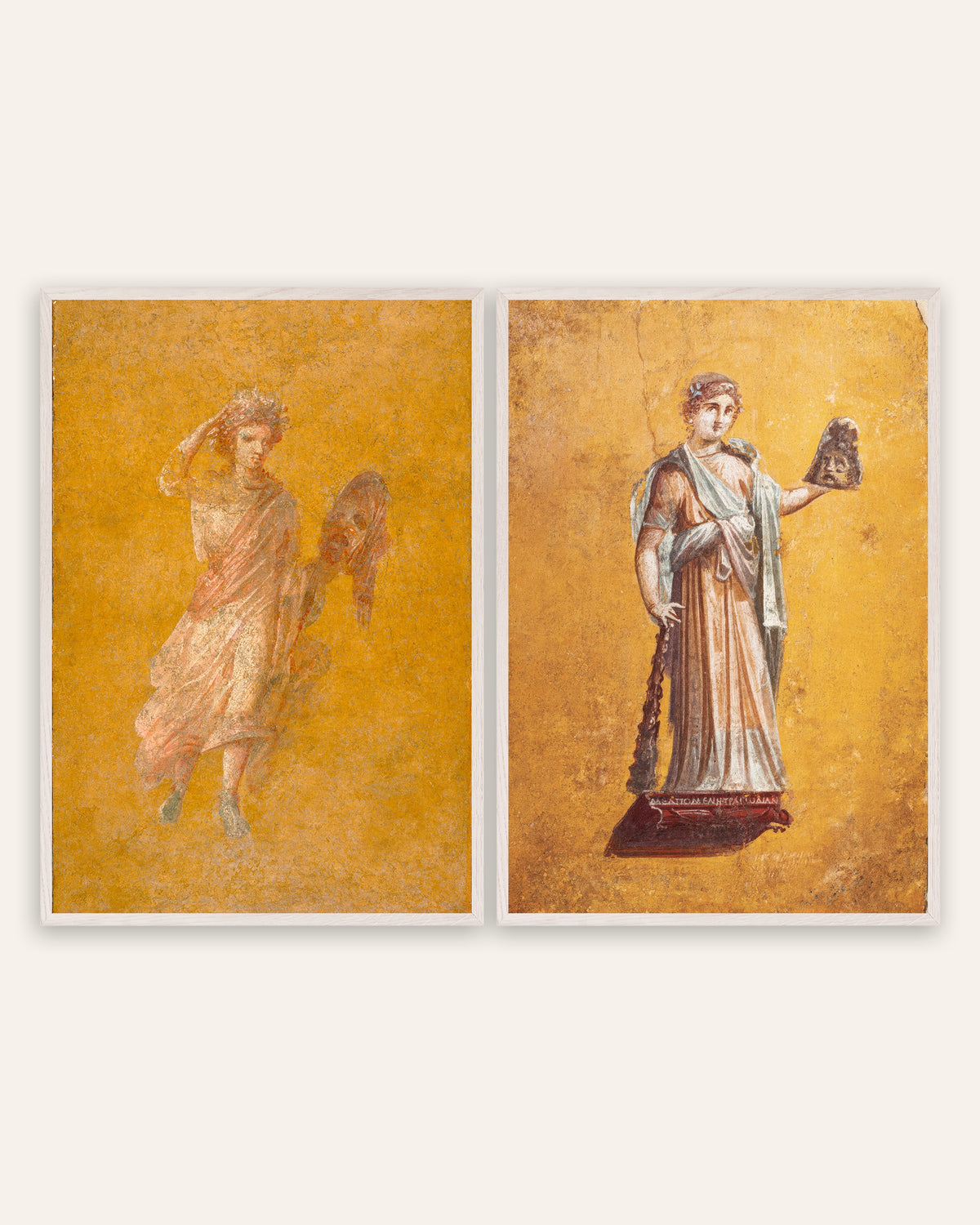 Romeinse fresco posters, set van 2: Melpomene, muze van de tragedie, in witte eikenhouten lijsten