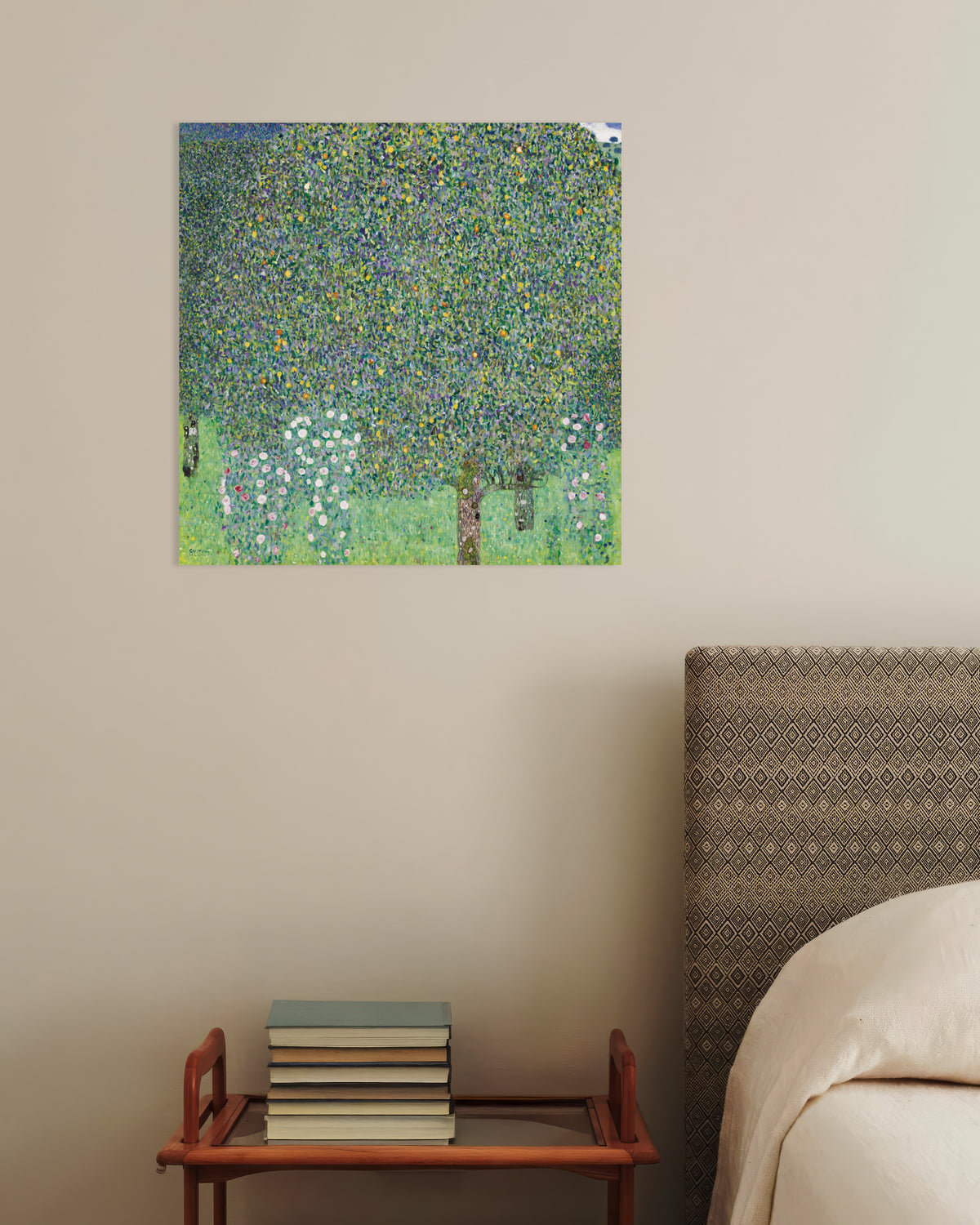 Poster Rozenstruiken onder de bomen (1905) van Gustav Klimt