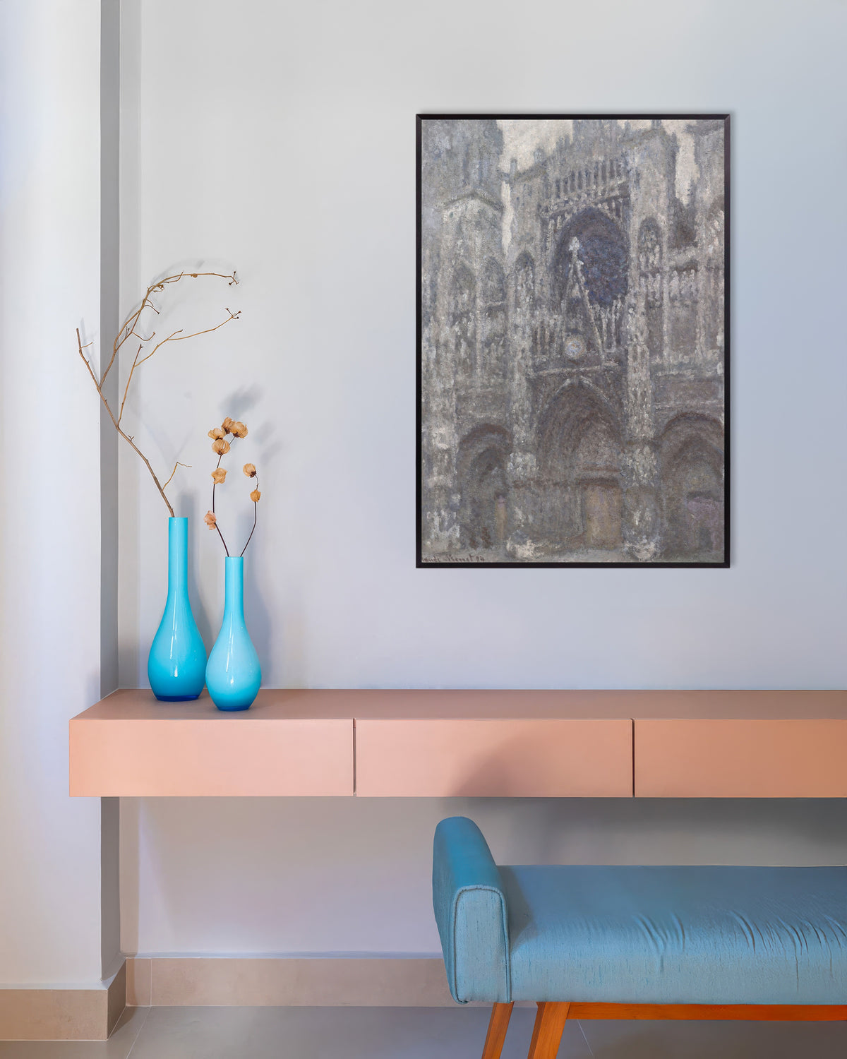 Poster De kathedraal van Rouen, het portaal bij grijs weer (1892) van Claude Monet met metalen lijst