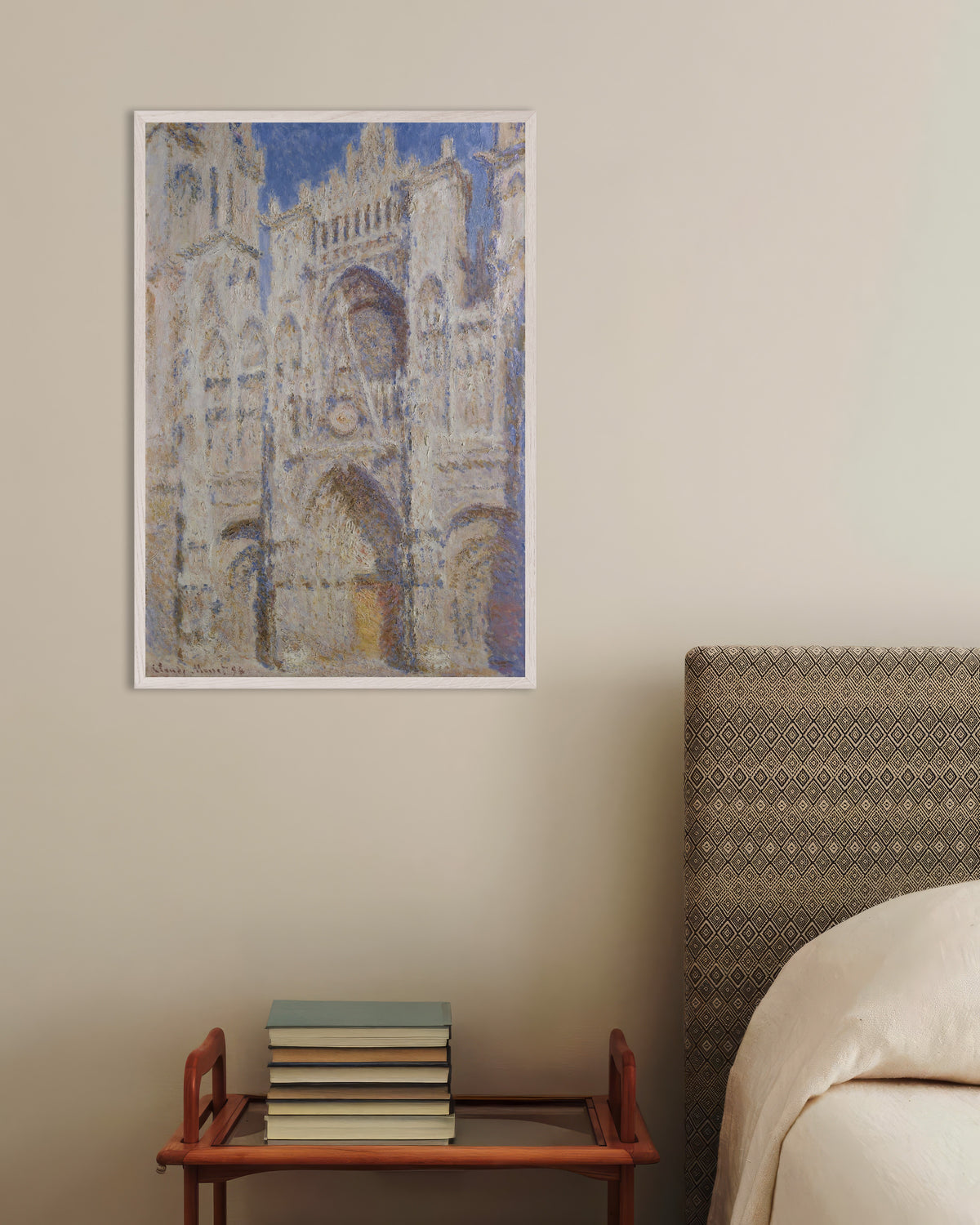 Poster De kathedraal van Rouen, het portaal in de zon (1894) van Claude Monet met witte houten lijst