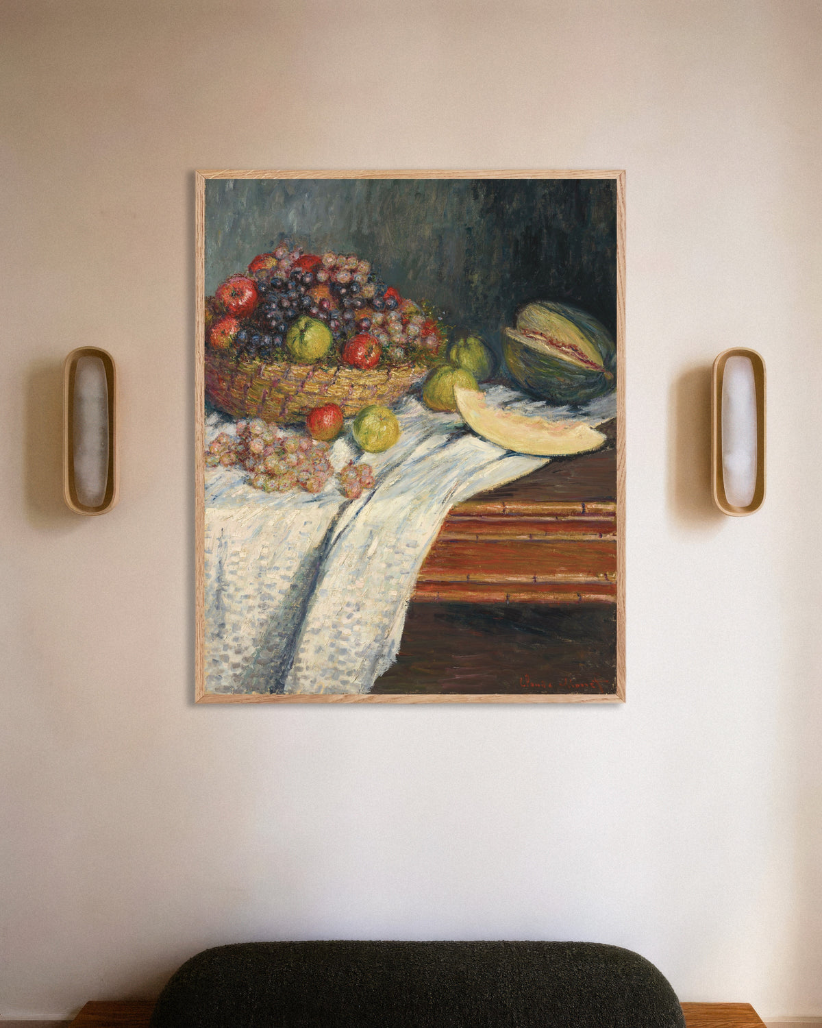Poster Stilleven met meloen (1879) van Claude Monet met naturel houten lijst