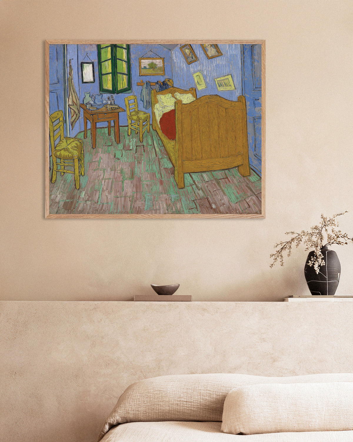 Poster van De slaapkamer, versie van Saint-Rémy (1889) van Vincent van Gogh, met naturel houten lijst