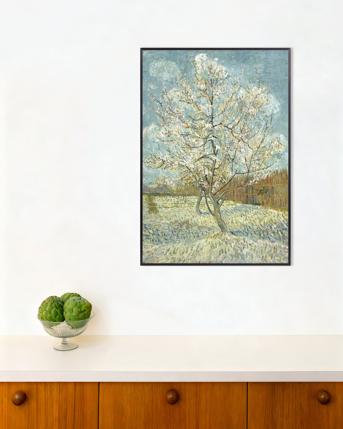 Poster van De roze perzikboom (1888) van Vincent van Gogh, met metalen lijst