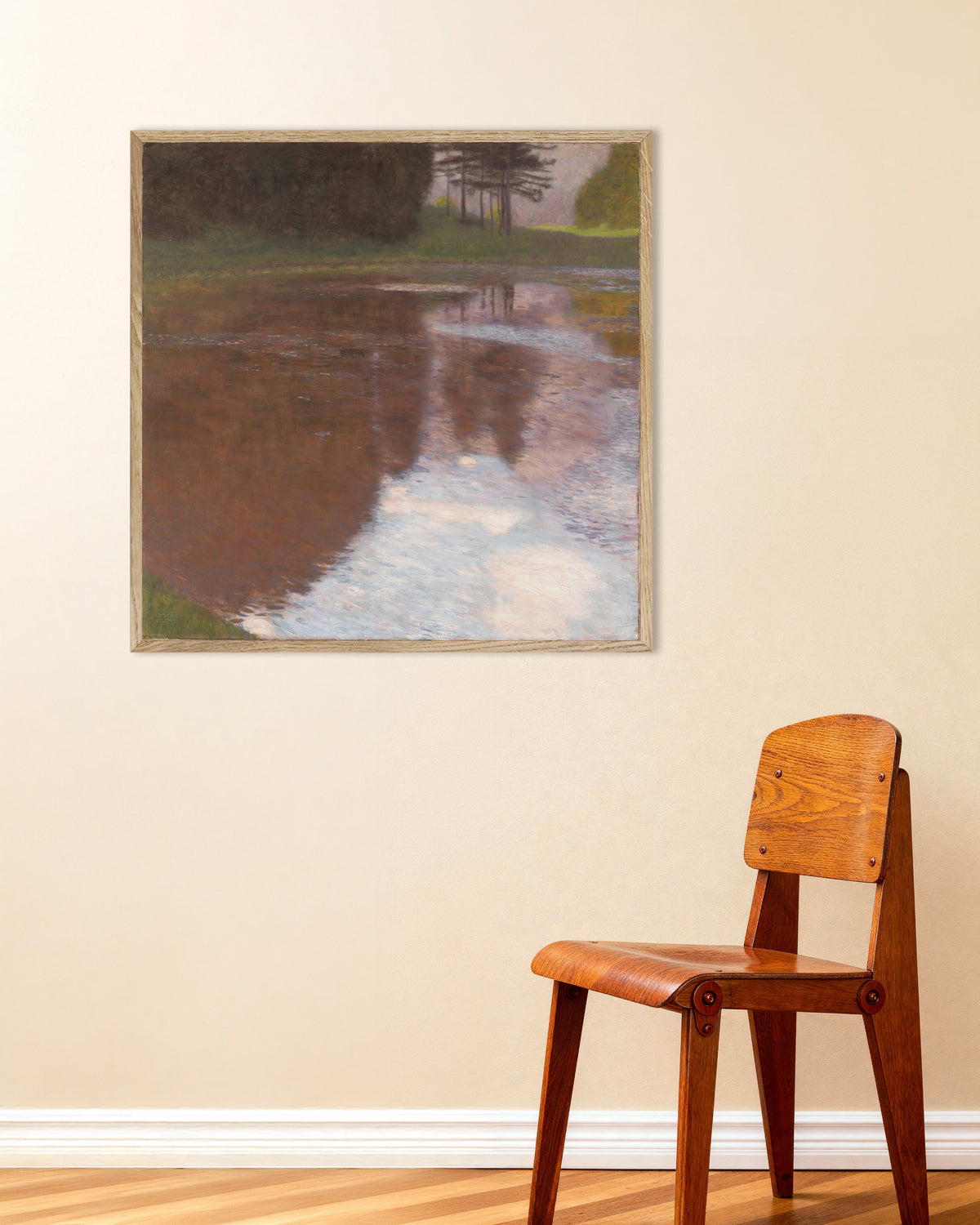 Poster Stille vijver (1899) van Gustav Klimt met naturel houten lijst