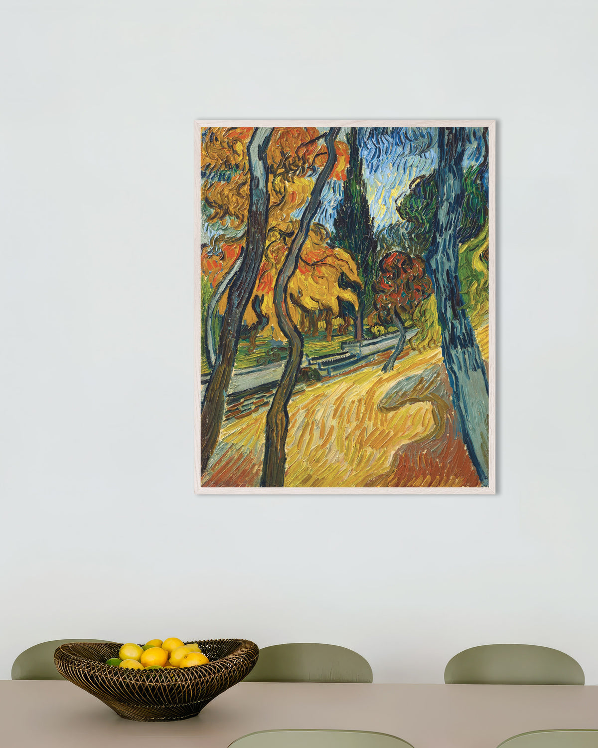 Poster van Bomen in de tuin van het gesticht (1889) van Vincent van Gogh, met witte houten lijst