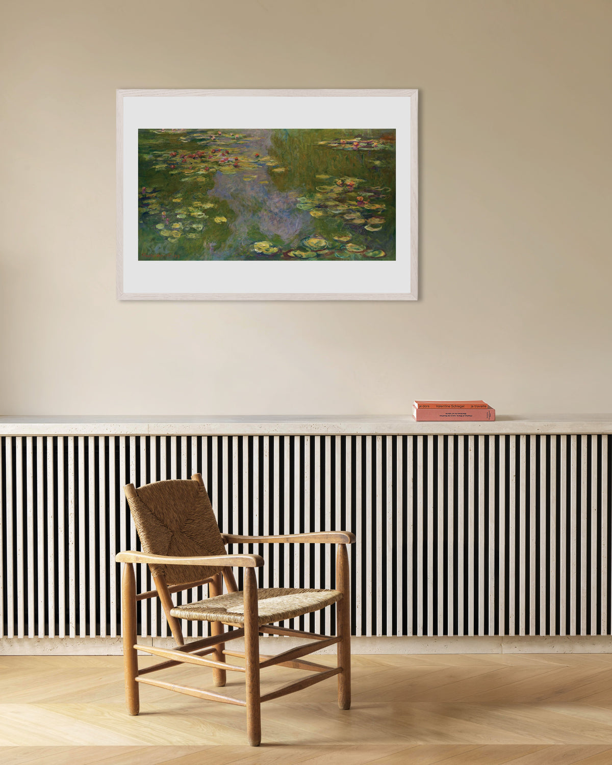 Poster Waterlelies (1919) van Claude Monet met witte houten lijst