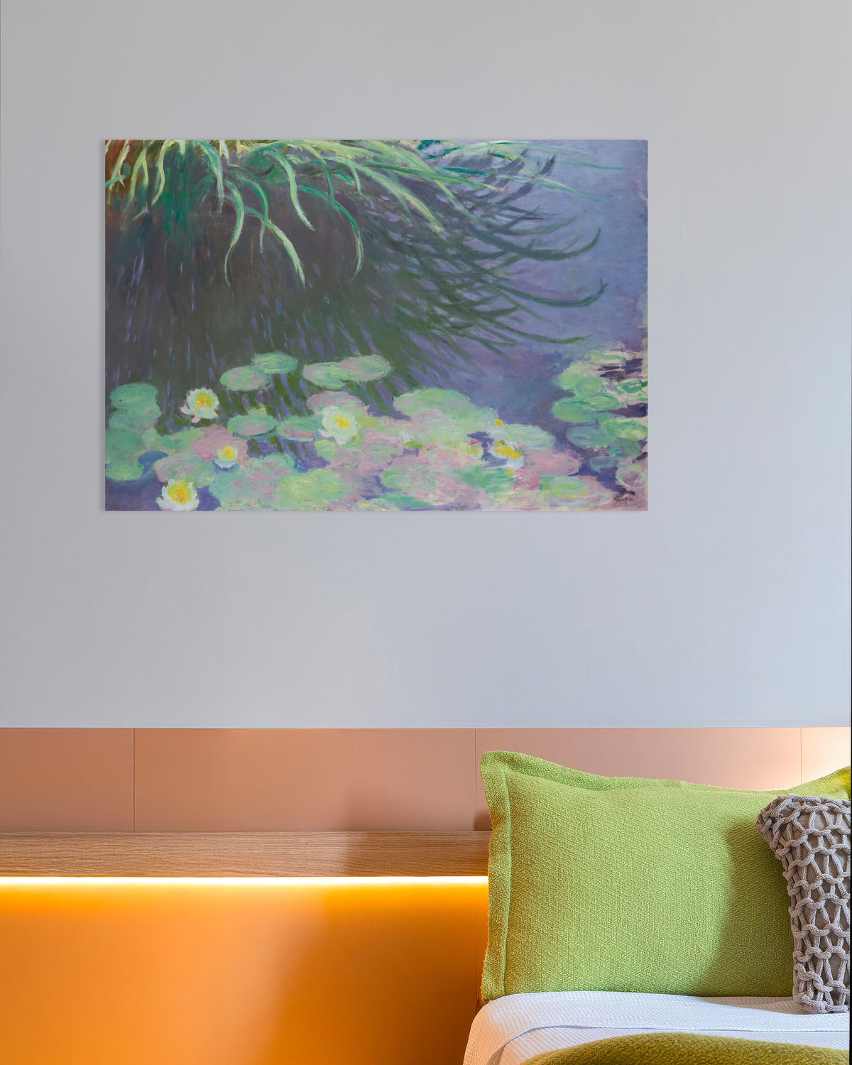 Poster Waterlelies met weerspiegelingen van hoog gras (1914–1917) van Claude Monet