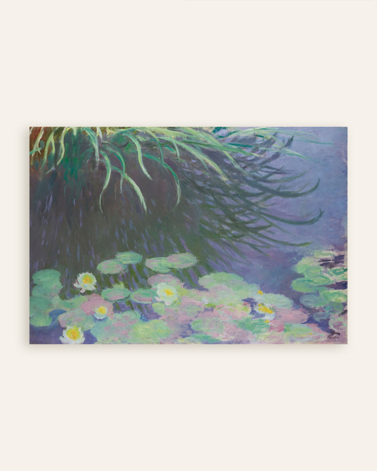 Poster Waterlelies met weerspiegelingen van hoog gras (1914–1917) van Claude Monet, miniatuur