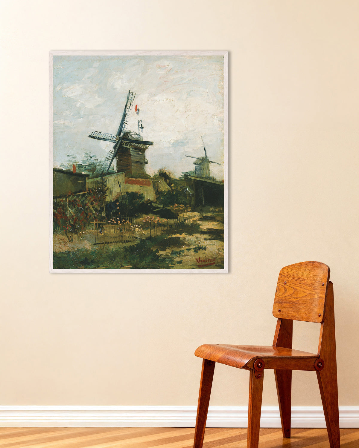 Poster van Molens op Montmartre (1886) van Vincent van Gogh, met witte houten lijst